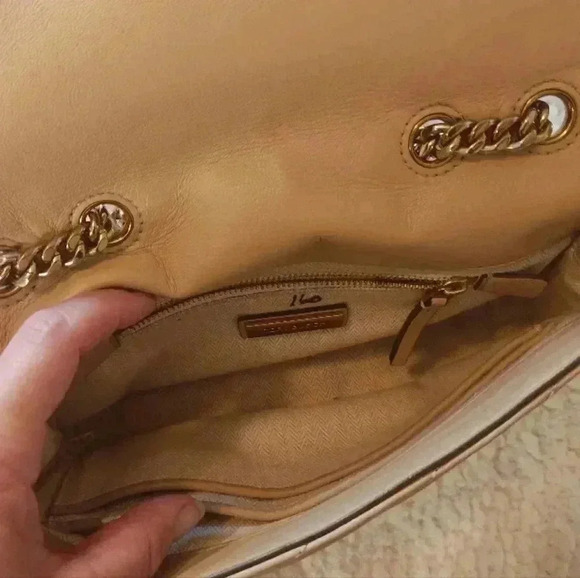 Tory Burch Kira Bag - Picture 5 of 16